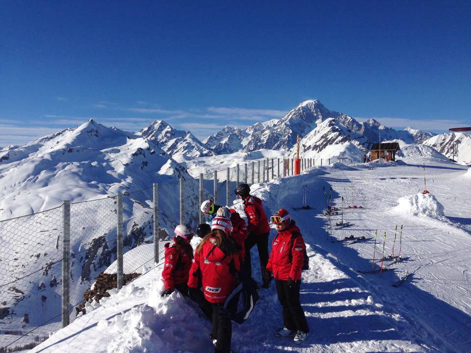 tre9 scuola di sci la thuile valle d'aosta italy