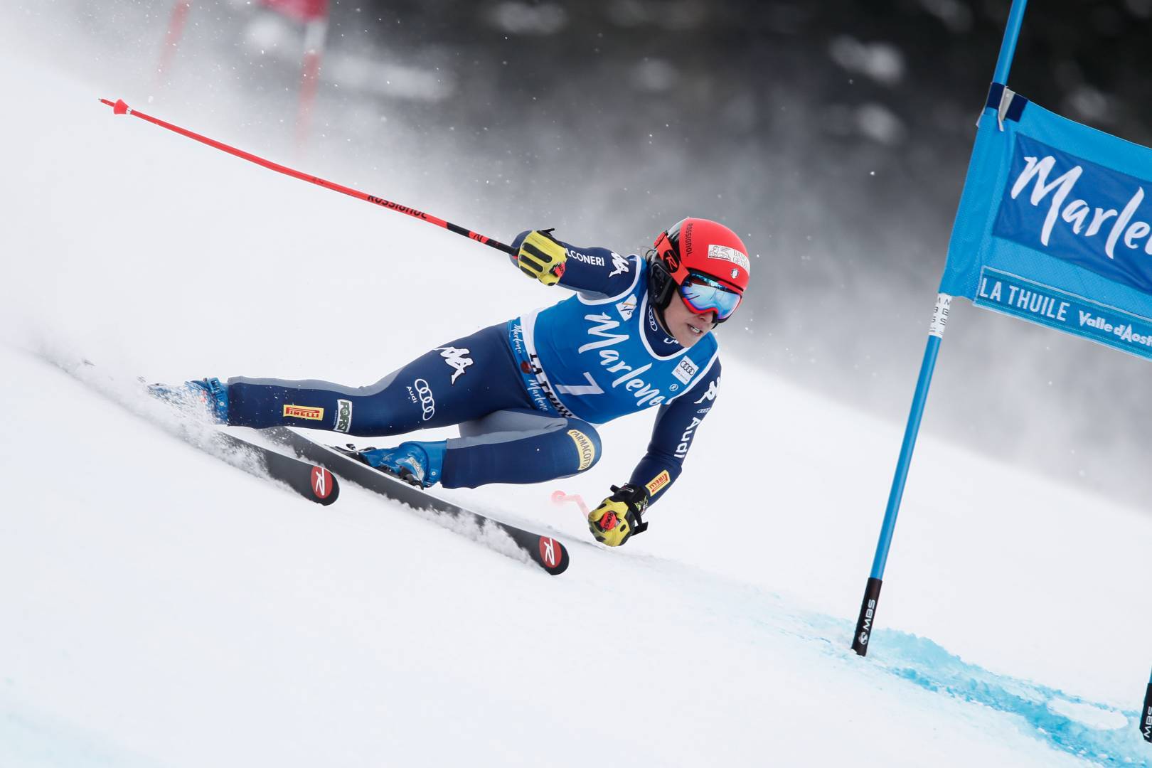 La Thuile dedica la personalizzazione di una cabina delle Funivie alla campionessa del mondo di sci 